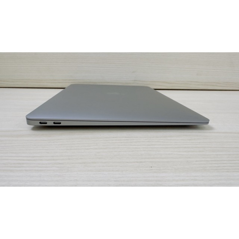 MacBook Air 2020 Space  M1 8/256